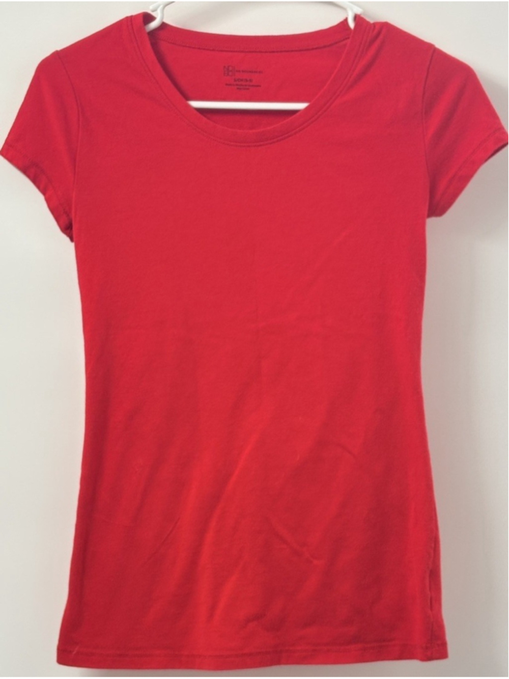 No Boundaries Womens Red Fitted Short Sleeve Crewneck T-Shirt Size S (3-5) Y2K
